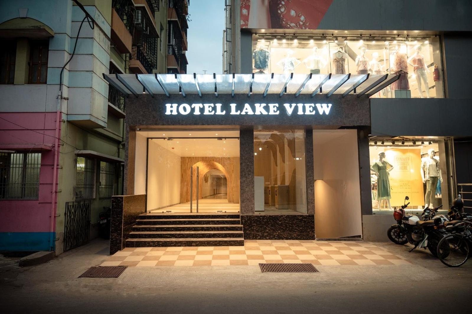 Hotel Lake View Baharampur Extérieur photo