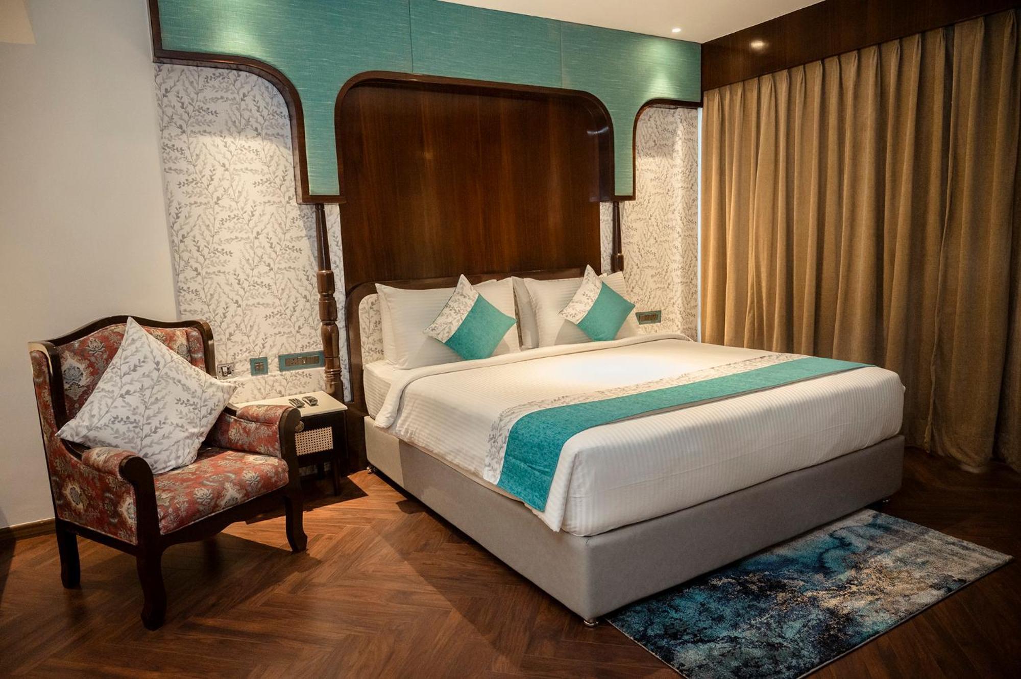 Hotel Lake View Baharampur Extérieur photo